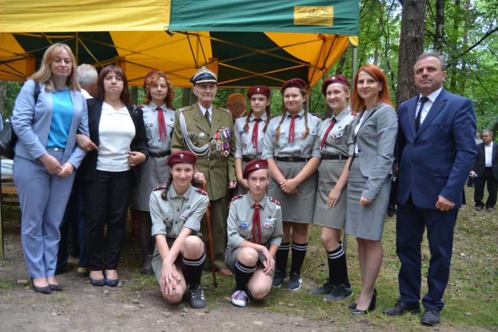 66650124_1991125757654288_6472185956072947712_o