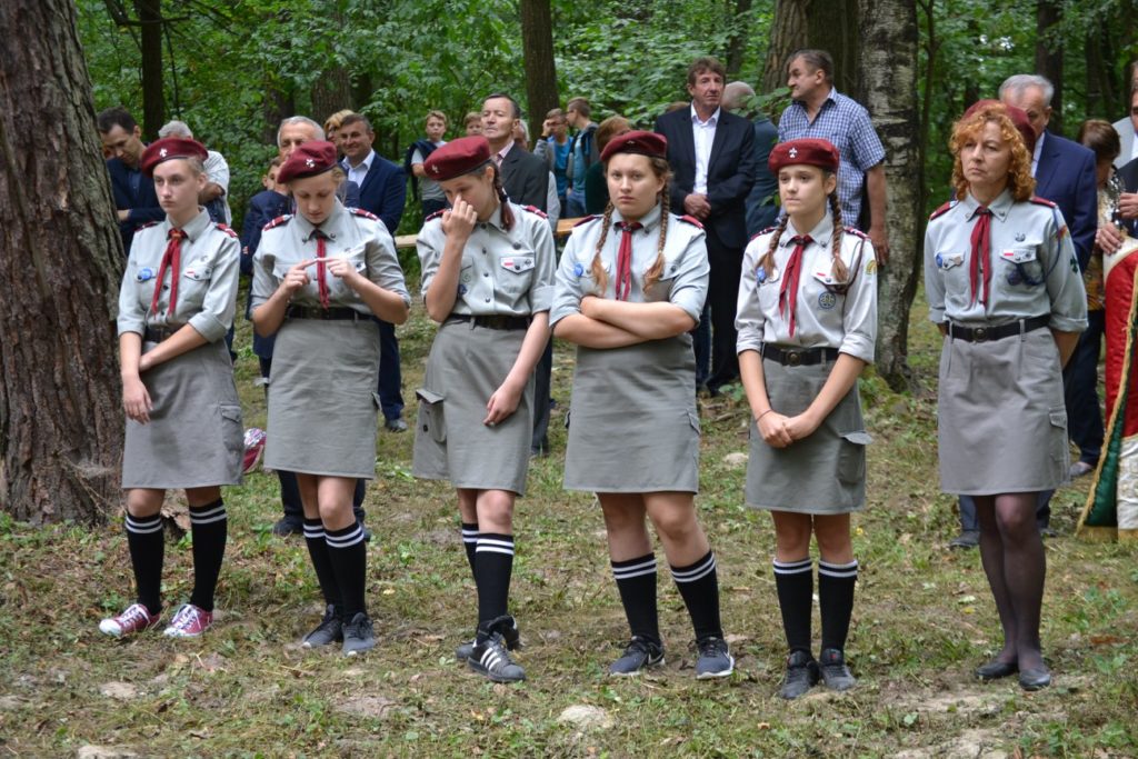 66792524_1991125487654315_6630358018057830400_o